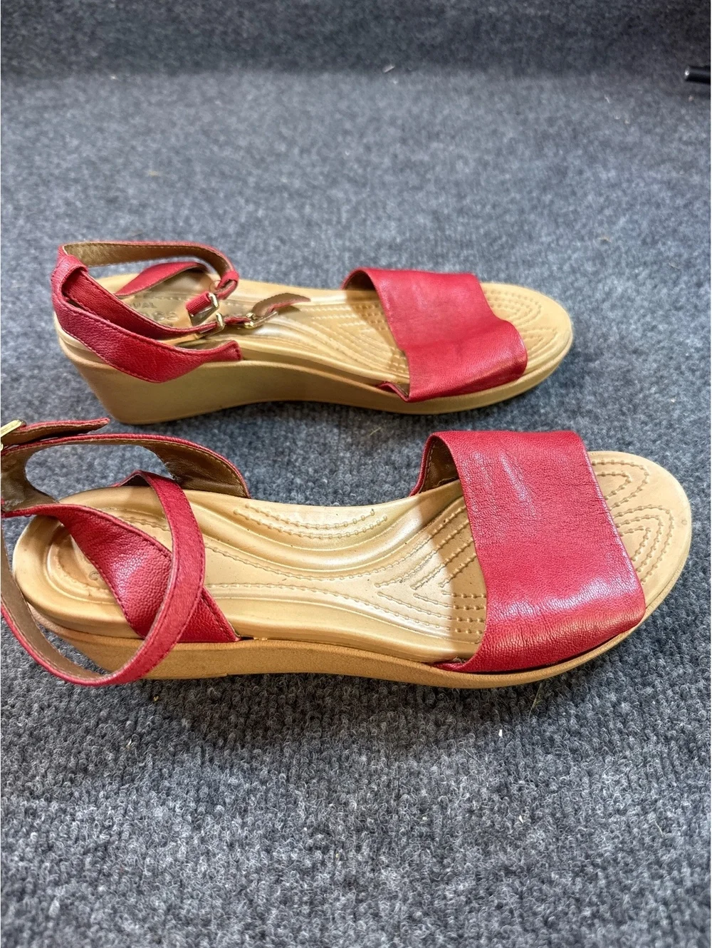 Crocs Women’s Red Leather Ankle Strap Wedge Sandals Open Toe Comfort Shoes